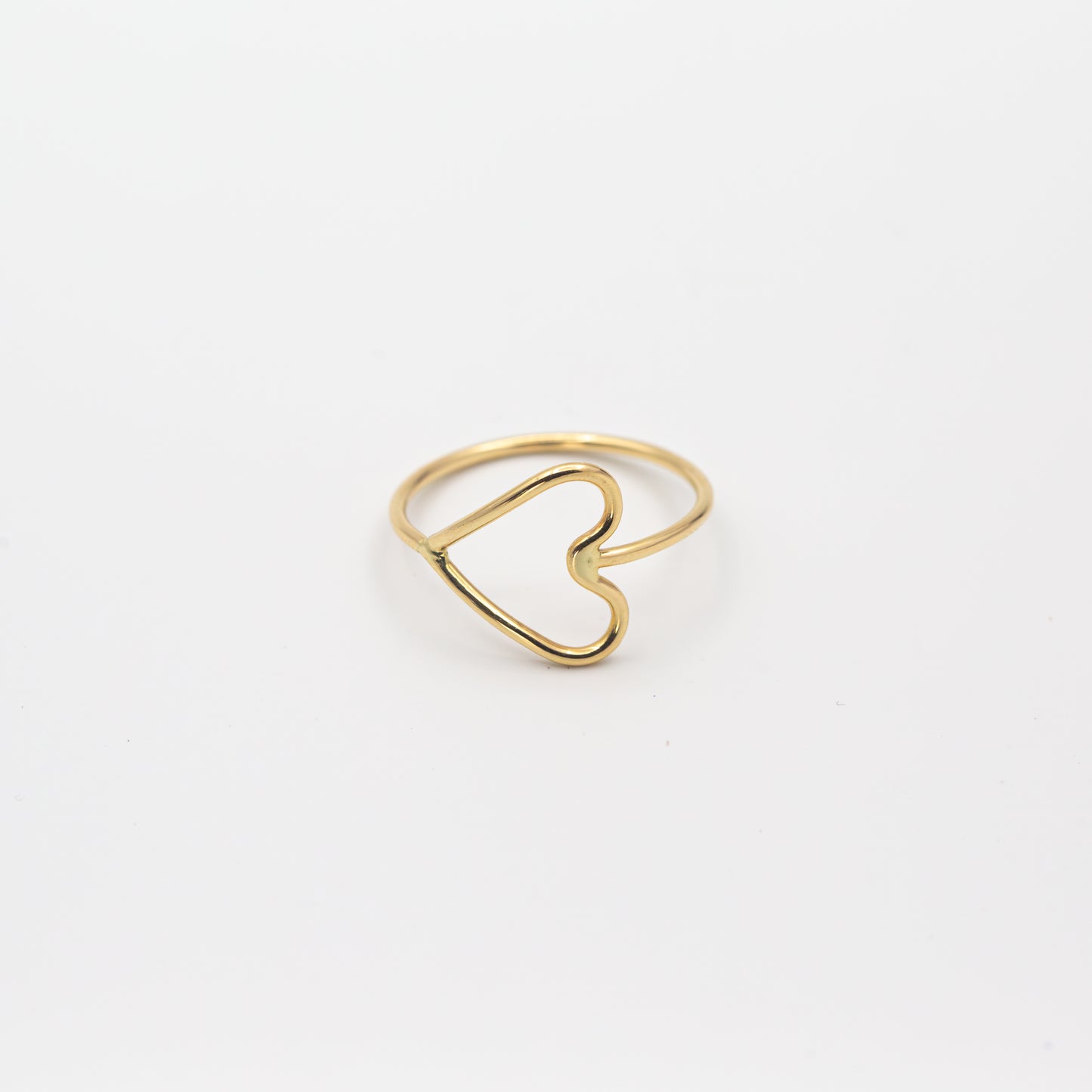 Sweet Sideways Heart Ring